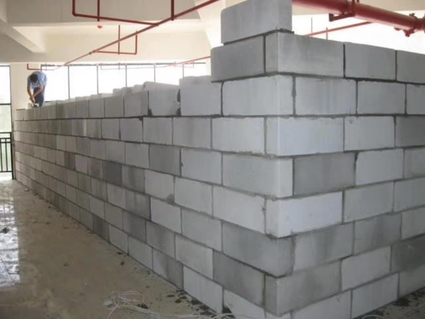 广昌蒸压加气混凝土砌块承重墙静力和抗震性能的研究